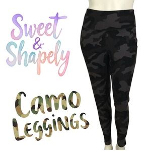 👛 (ANY 2/$20) Women’s OLD NAVY Active Wear Camouflage Size Medium